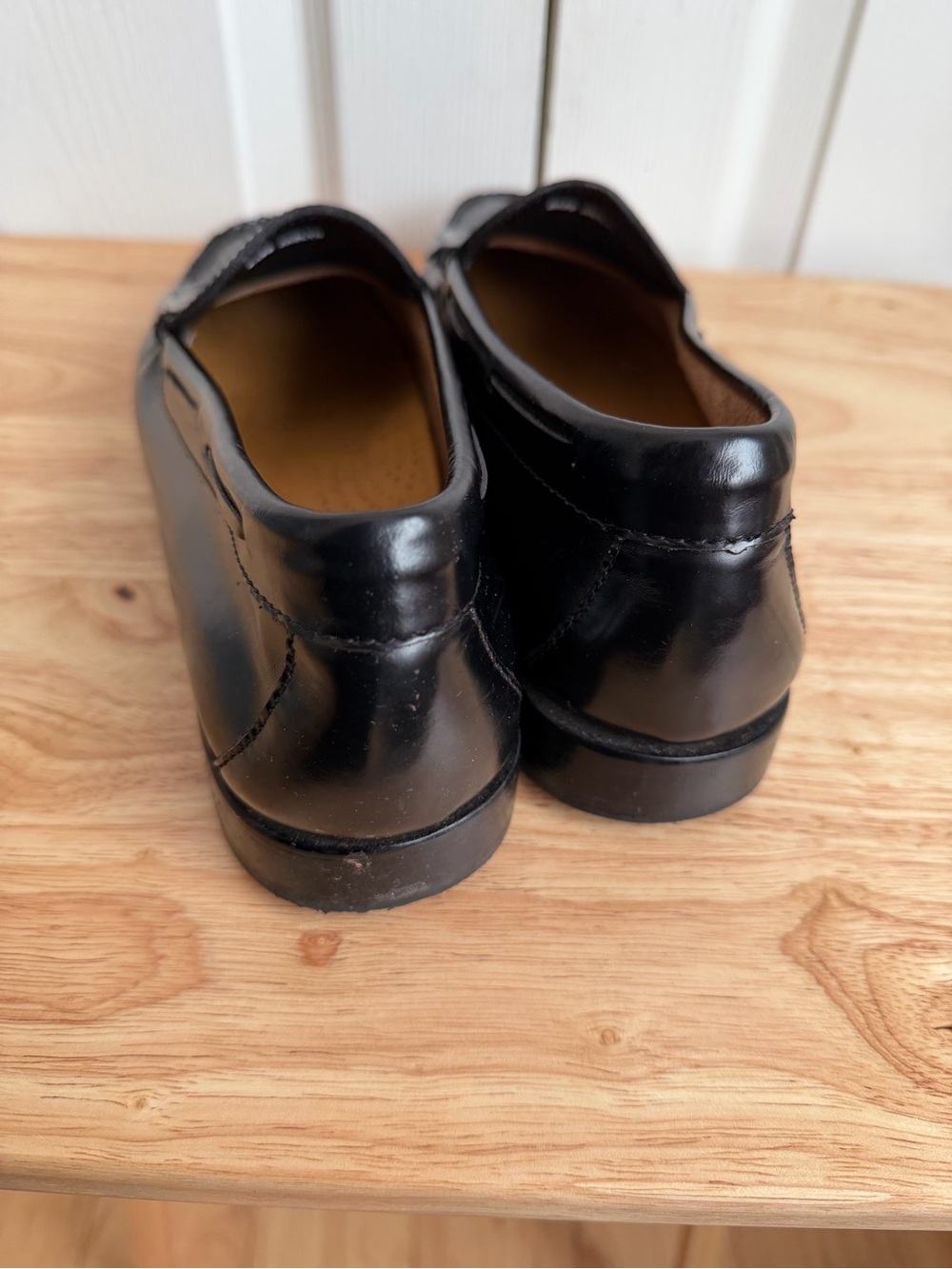 G.H. Bass Women’s 10M Black Kiltie Loafers Tassels - Picture 3 of 11